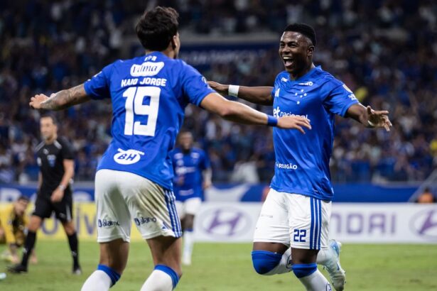 Cruzeiro mostra poder de decisão para superar Boca na Libertadores