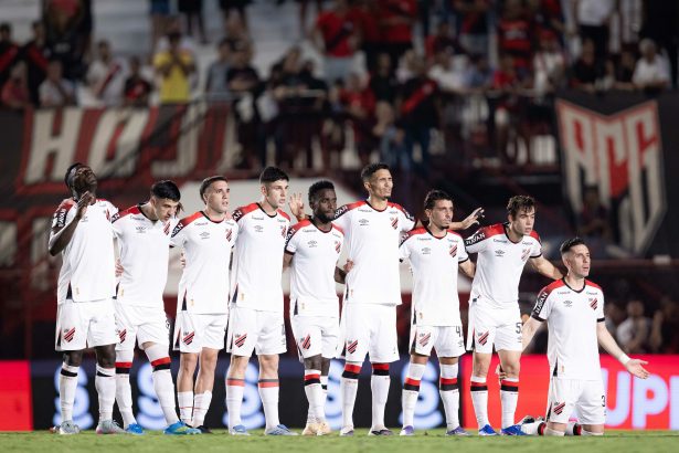 Athletico e Vitória se enfrentam nas oitavas da Copa do Brasil; confira os detalhes!