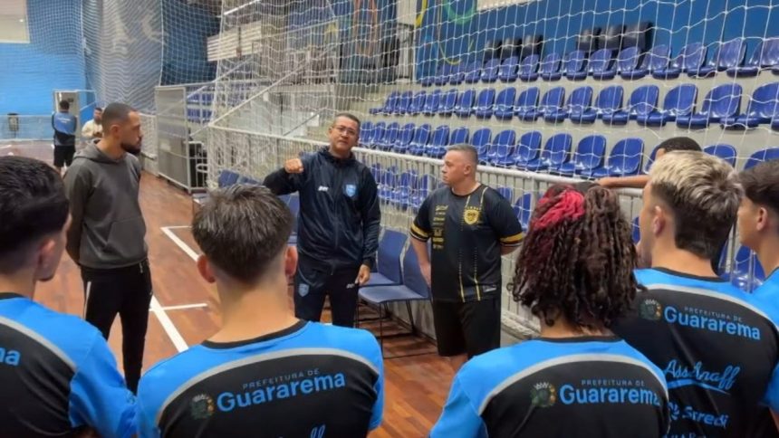 Destaques do Esporte: Futsal, Renovação e Libertadores em Alta!
