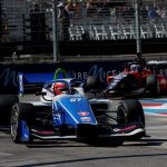 Enzo Fittipaldi brilha em corrida eletrizante e conquista liderança na Indy NXT