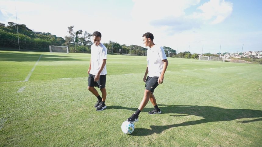 Gêmeos do Atlético-MG brilham e buscam a glória na final da Copa do Brasil Sub-17