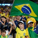 Maracanã vibra em despedida da Seleção com vitória e clamor por Neymar
