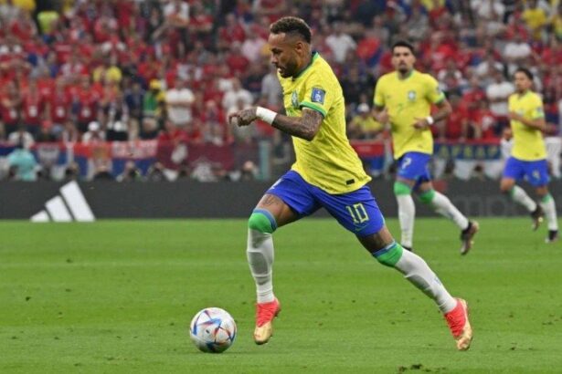 Neymar e seu legado eterno: a quarta Copa do Mundo e um recorde histórico entre brasileiros