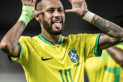 Chegou a hora: Neymar se apresenta à Seleção na Granja Comary e a Copa começa a ficar real