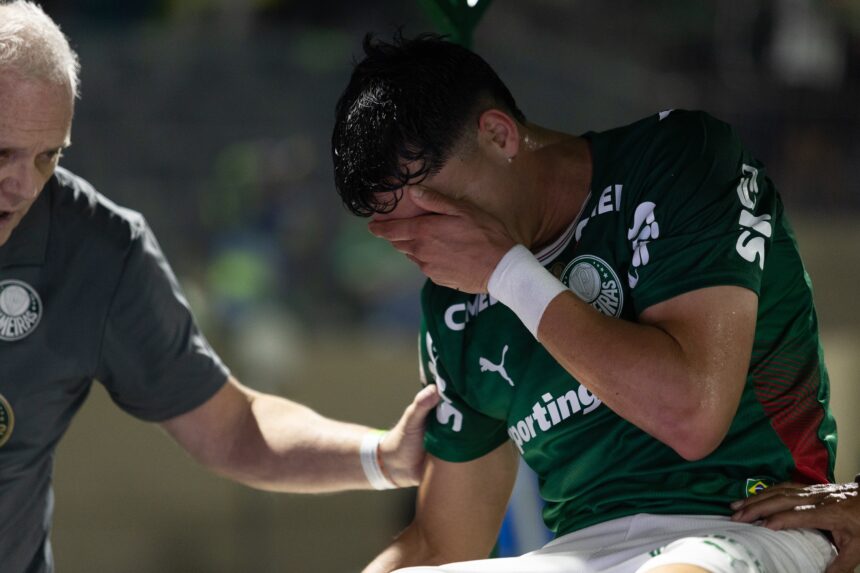 Palmeiras Enfrenta Semana Crucial com Piquerez e Sosa Rumo à Copa do Mundo