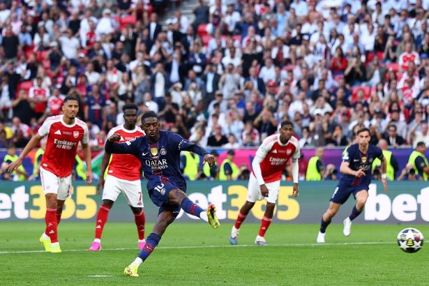 PSG Conquista Bicampeonato Inédito da Champions League ao Vencer Arsenal nos Pênaltis