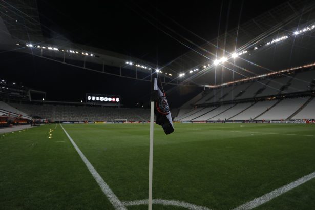 Quarta de Decisões: Agenda Imperdível do Futebol e Onde Assistir ao Vivo!