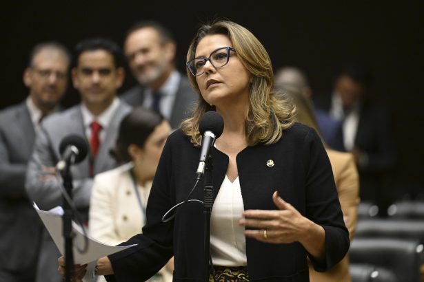 Senado Aprova Lei Geral da Copa do Mundo Feminina com Medidas Inovadoras