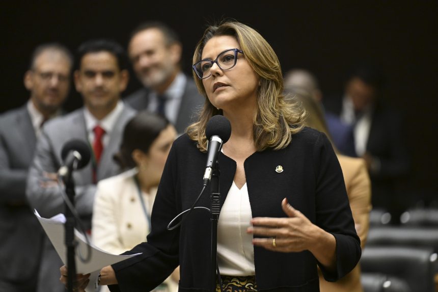 Senado Aprova Lei Geral da Copa do Mundo Feminina com Medidas Inovadoras
