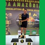 Sidney Macedo Brilha e Conquista Tricampeonato de Powerlifting em Manaus