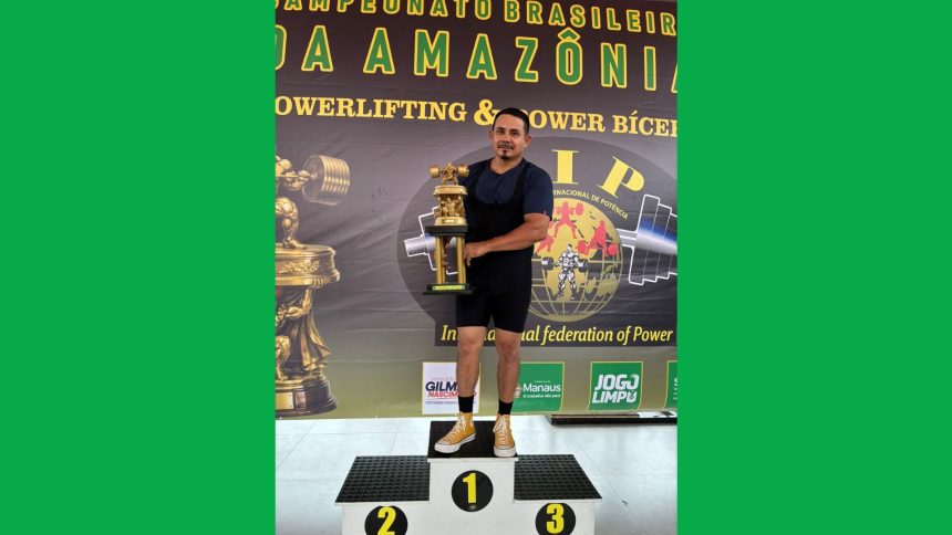 Sidney Macedo Brilha e Conquista Tricampeonato de Powerlifting em Manaus