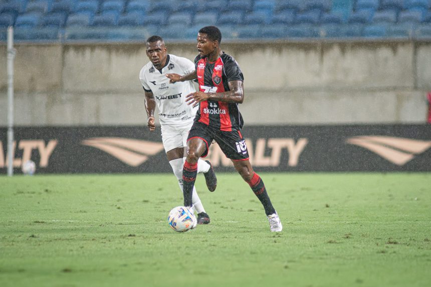 Vitória brilha e garante vaga na final da Copa do Nordeste após vitória emocionante