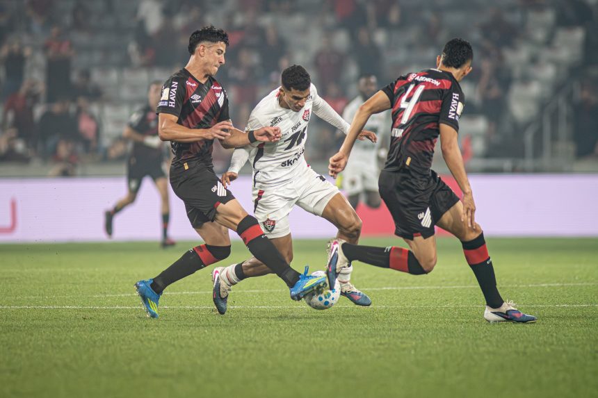 Vitória e Athletico: Confronto Histórico na Copa do Brasil Após 19 Anos!