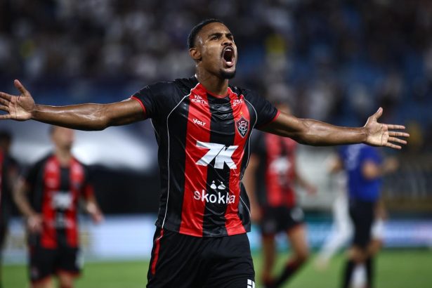 Vitória retorna à final da Copa do Nordeste após 16 anos; teste seus conhecimentos!
