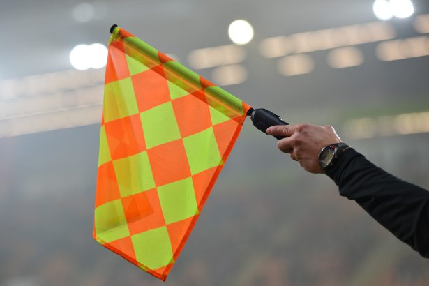 Copas do Mundo: VAR terá alerta sonoro para impedimentos a partir de 10 cm