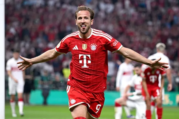 Harry Kane se vê como favorito à Bola de Ouro após temporada brilhante