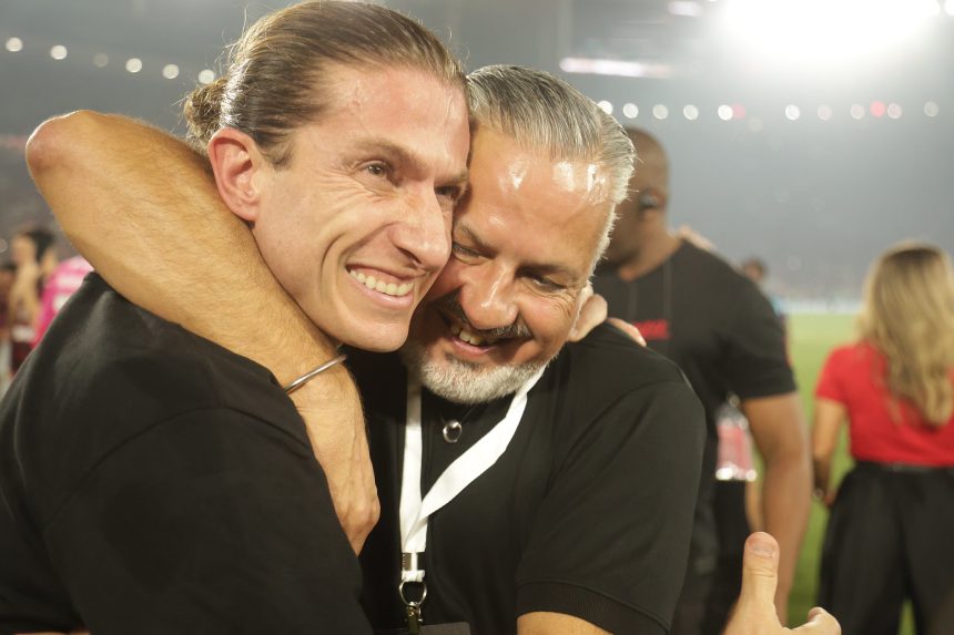 José Boto Explora Decisões Emocionais no Futebol Brasileiro e Elogia Leonardo Jardim