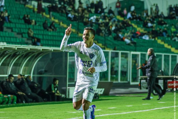 Juninho brilha como artilheiro do Paysandu e foca na Copa Verde