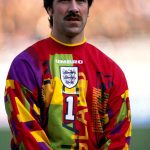 Os Goleiros que Brilharam com Camisas Extravagantes nas Copas dos Anos 90