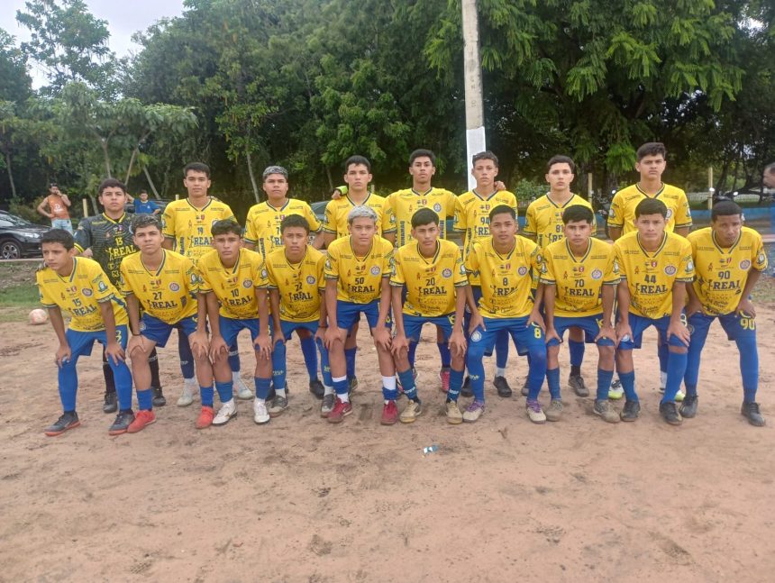 Pulga garante semifinal no Campeonato Santareno Sub-17
