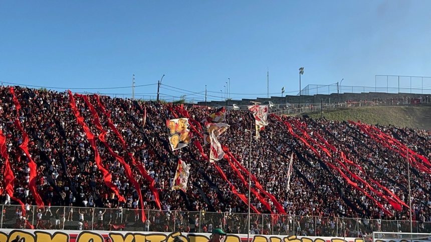 Vitória tem ingressos esgotados para a final da Copa do Nordeste contra o Fortaleza