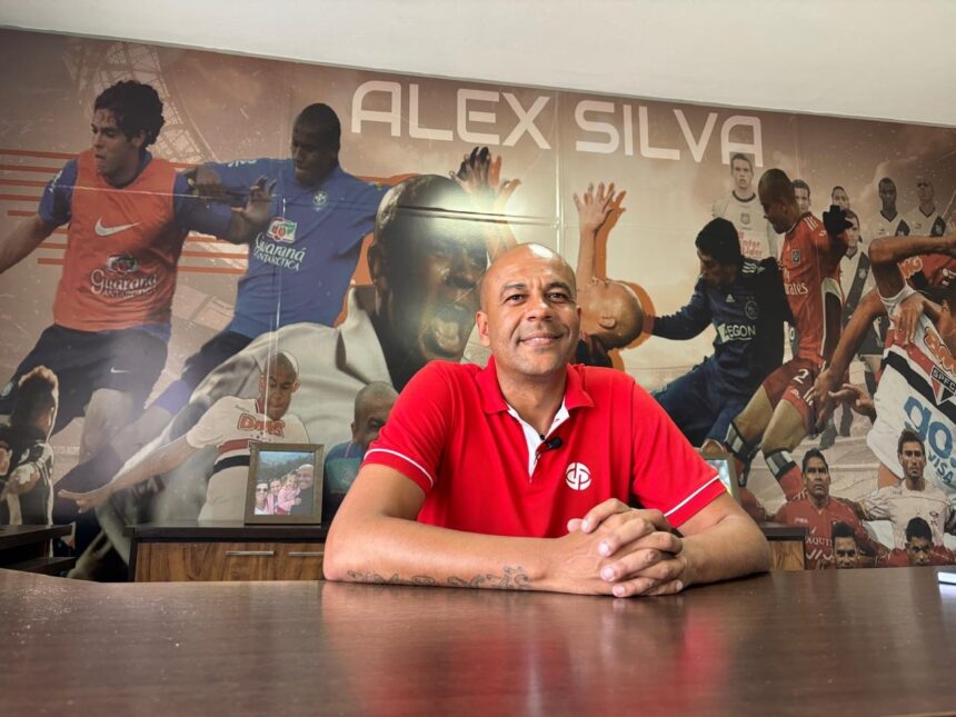 Alex Silva reforça time amador Libertas em Varginha (MG)