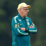 Ancelotti inicia trabalhos presenciais na seleção brasileira após férias