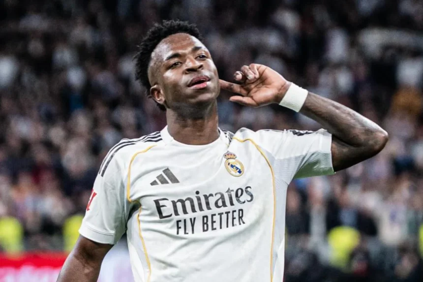 Arsenal mira Vini Jr. caso atacante não renove com Real Madrid