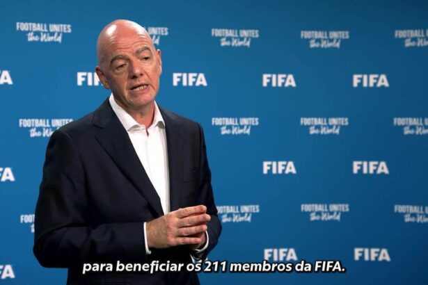 Assessor sênior da Fifa renuncia em protesto contra venda de direitos da Copa