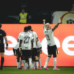 Atlético-MG ajusta defesa e bate Palmeiras por 2 a 1