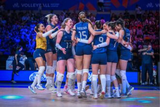 Brasil perde para Turquia, fica com prata na VNL e leva R$3 mi