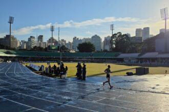 Caio Bonfim vence 14º título na meia maratona em pista