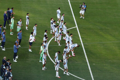 Colunista critica comportamento de Messi na final da Copa: "Vergonhoso e petulante"