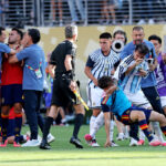 Dani Olmo rebate Ayala e nega justificativa para soco