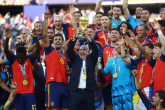 Espanha se prepara para discutir renovação com De La Fuente até Copa de 2030