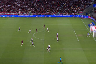 Impedimento semiautomático anula gols e acende polêmica no Brasileirão