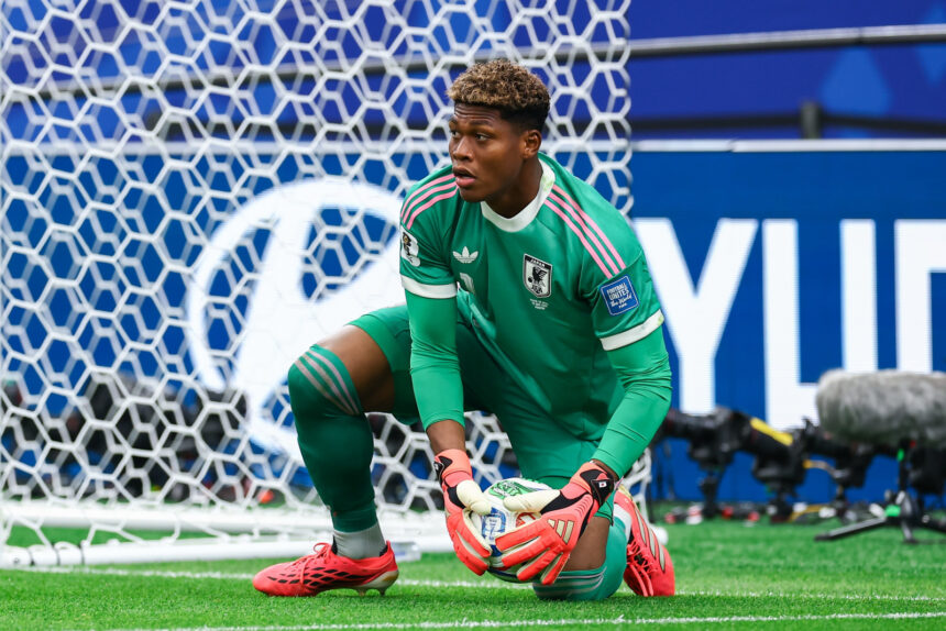 Juventus e PSG disputam Zion Suzuki, goleiro sensação da Copa