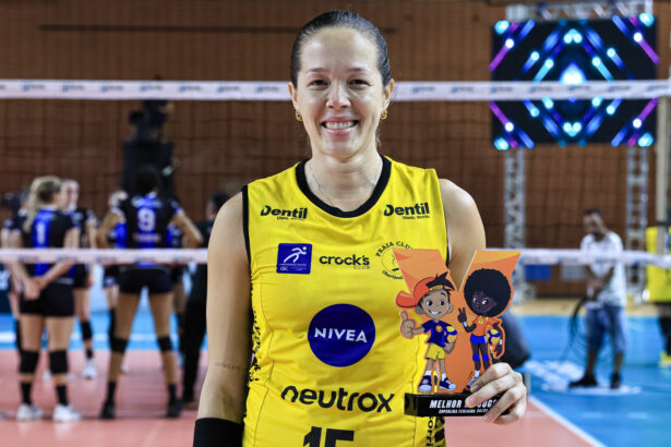 Monique Pavão se aposenta aos 39 após 26 anos e título da Superliga