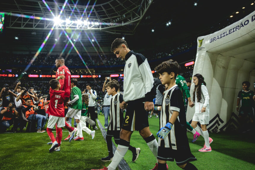 Natanael brilha, desbanca equatoriano e garante vaga no Atlético-MG