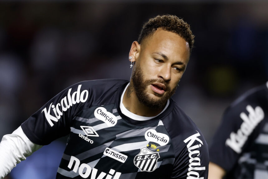 Neymar deixa CT Rei Pelé sem autorização e não participa do treino
