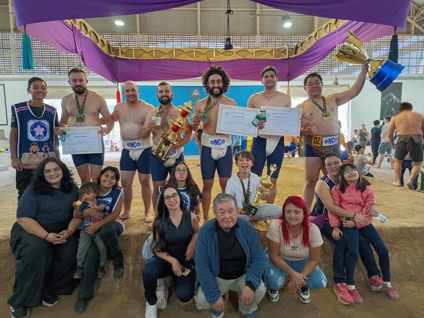 Nova Central conquista vice no Campeonato Brasileiro de Sumô