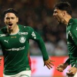 Palmeiras dispara como favorito; Flamengo reduz distância com jogo a menos