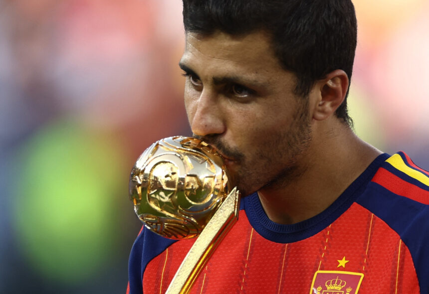 Rodri brilha na Copa e acirra disputa pela Bola de Ouro 2026