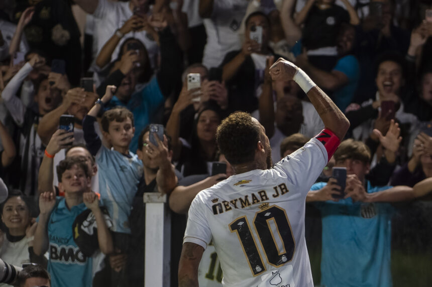 Santos pressiona Neymar após conflitos nos bastidores e má fase