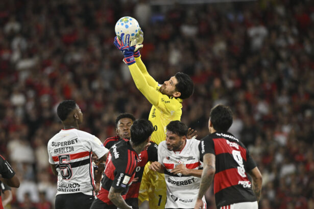 São Paulo arranca empate no Maracanã contra o Flamengo e mostra reação