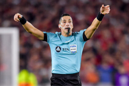 Árbitro-herói Yael Falcón apita Cruzeiro x Flamengo hoje