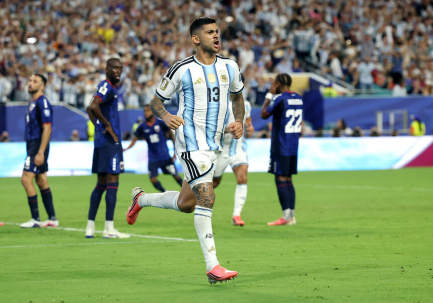 Arsenal, Atlético e Inter correm para contratar Cristian Romero