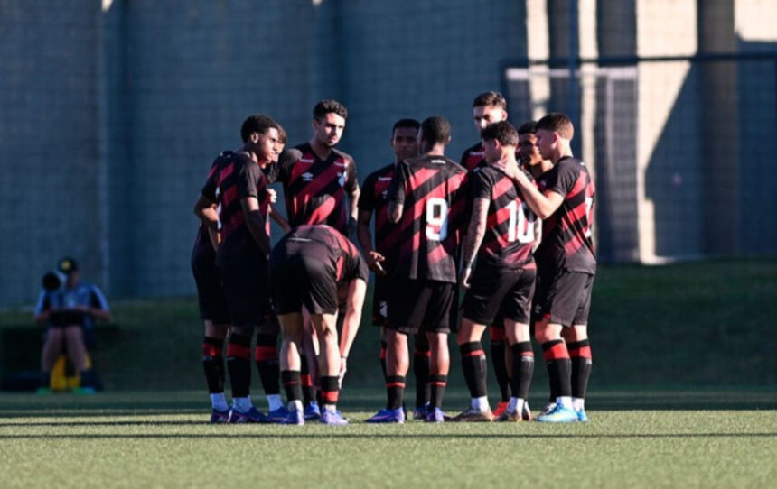 Athletico inscreve 81 para a Copa Paraná e aposta em 32 jogadores sub-17