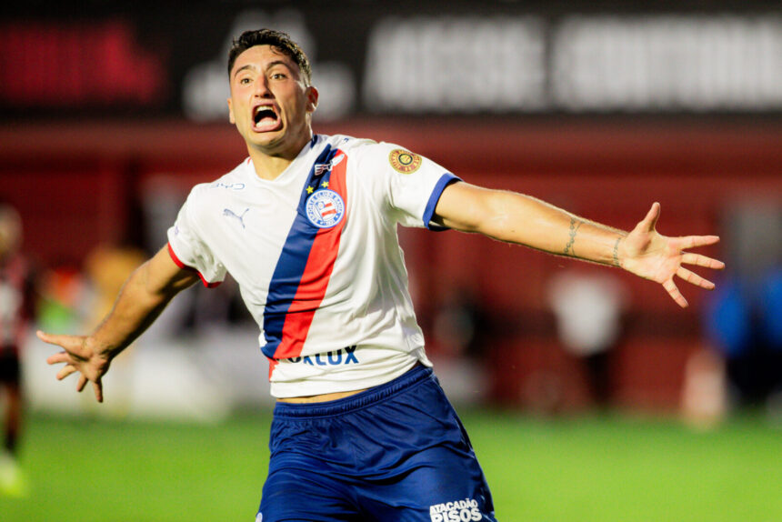 Bahia vence Vitória no Barradão e acaba com sequência de empates