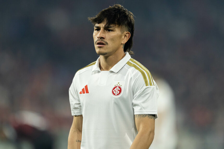 Bernabei assume artilharia do Inter e decide contra o Corinthians